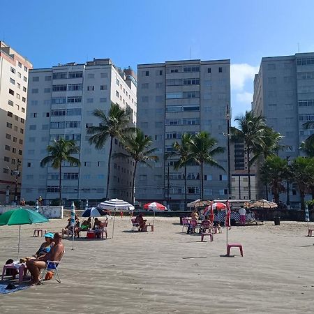 Apartamento Pe Na Areia Vila Caicara Прая-Гранди Экстерьер фото